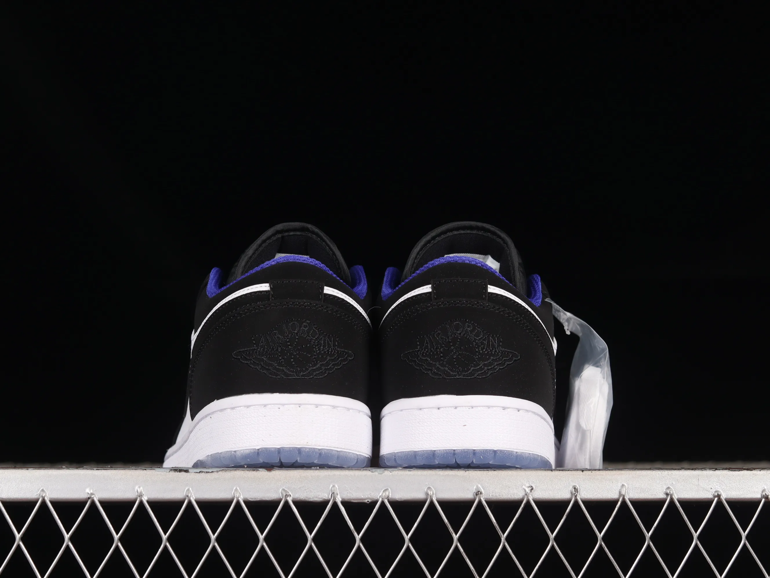 All categories Air Jordan Jordan series basketball shoes Air Jordan 1 Low Air Jordan 1 Low AJ1 Joe 1 crystal black and white low-top cultural basketball shoes 553558-108